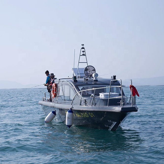 2025 new 33ft Fiberglass Boat Outboard Engine Fishing Boat Made in China